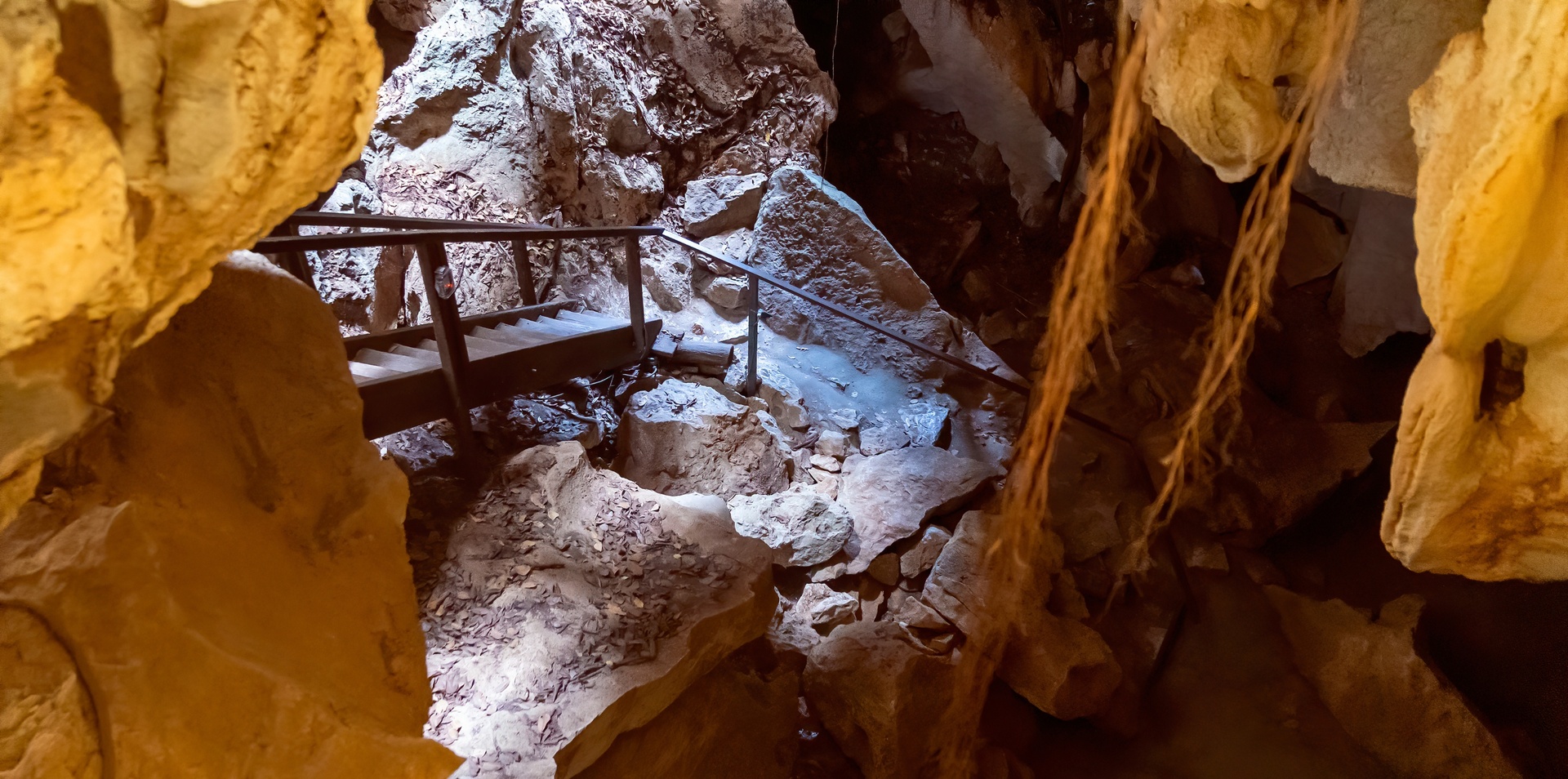 Opera in the Capricorn Caves